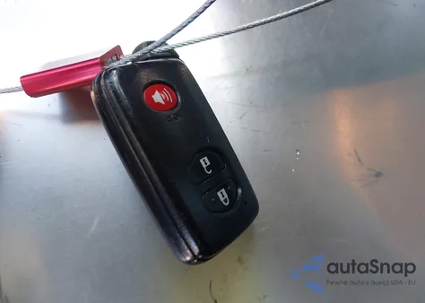 2011 Toyota Prius Three z USA, uszkodzony, nr VIN JTDKN3DU6B5317988